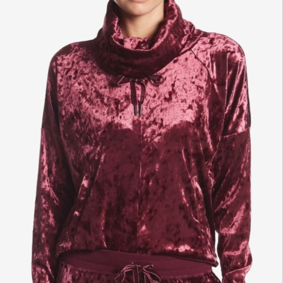 Betsey Johnson Performance Collection velvet cowl neck pullover women's small - Picture 1 of 10